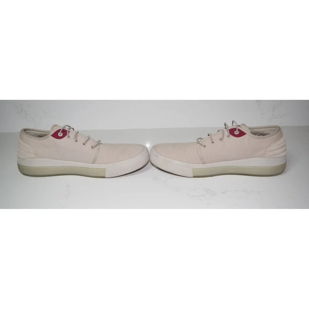 Skechers Classic Fit Men's Size 10 Tan Textile‎ Low Top Sneakers